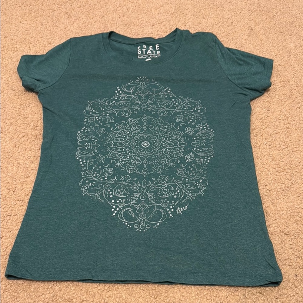 Aeropostale Graphic Tee